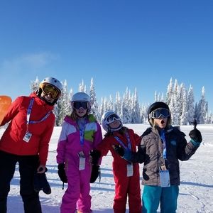 Meet your Posher, Llane